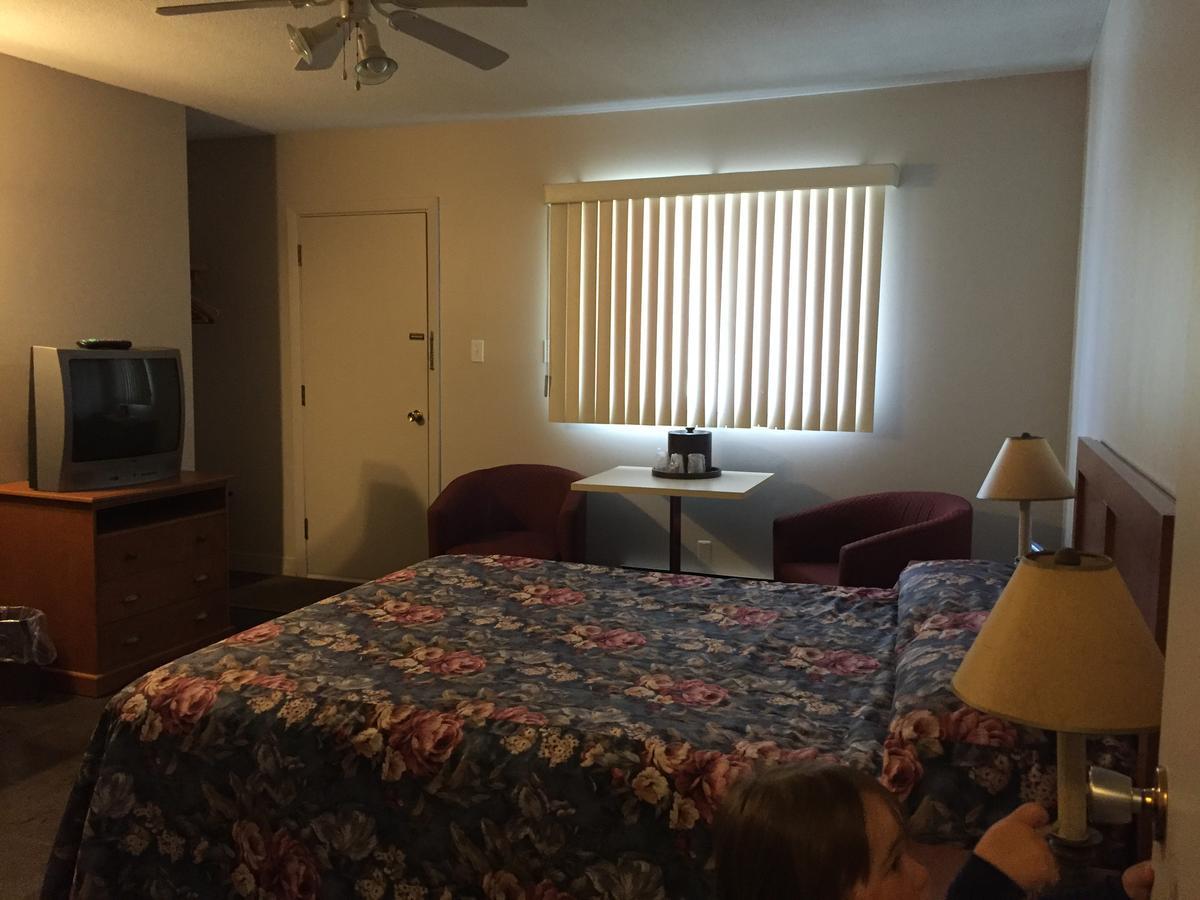 Hotel Motel Arnold Woburn Екстер'єр фото