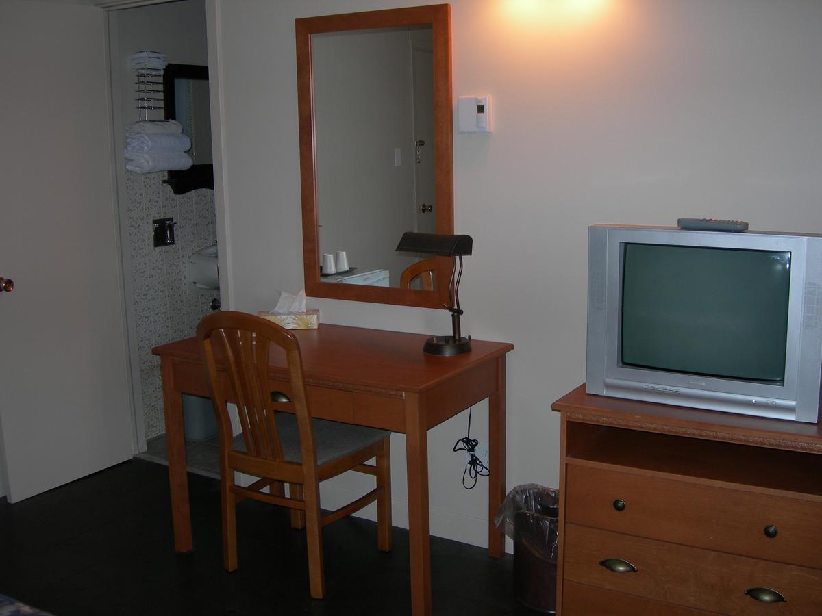 Hotel Motel Arnold Woburn Екстер'єр фото